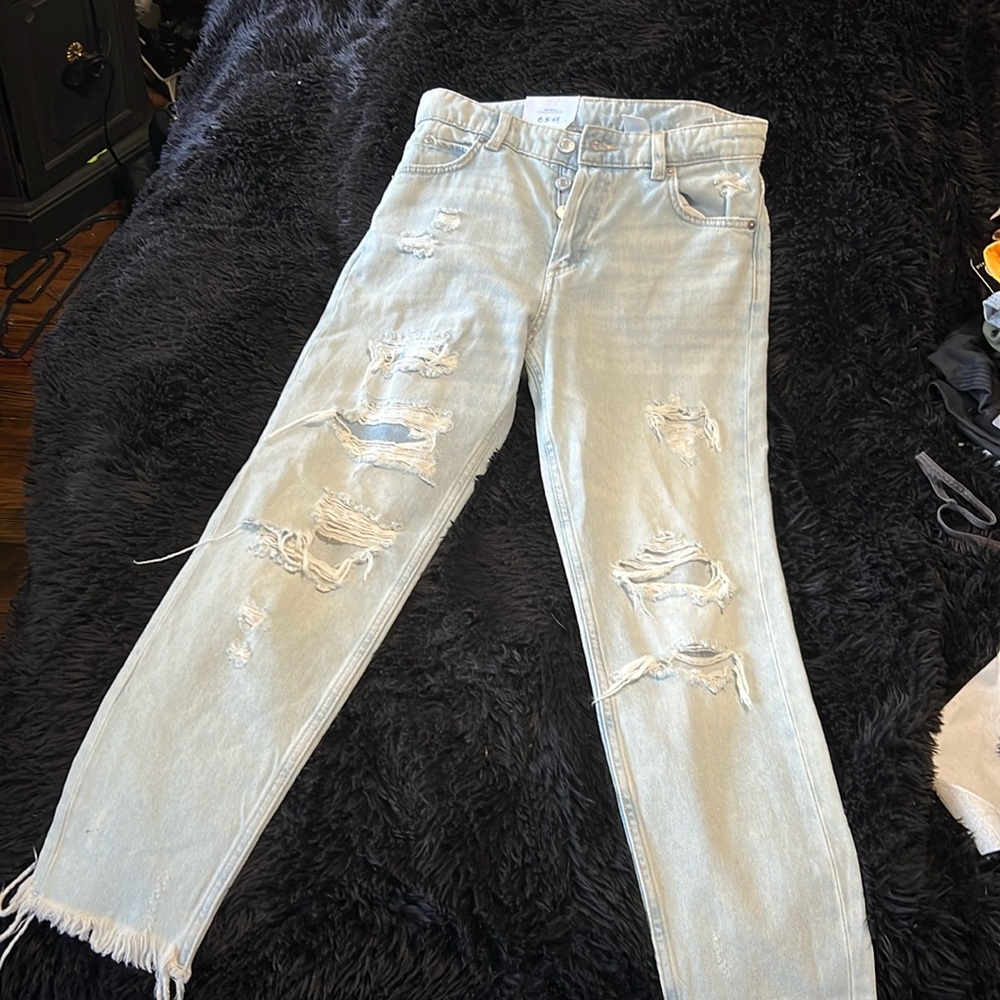 H and M brand new never worn boyfriend jeans